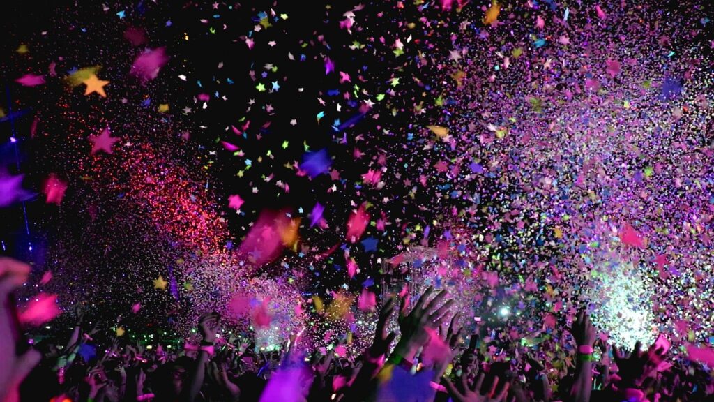 concert, confetti, party, event, club, fun, entertainment, show, crowd, festival, happy, people, young, night, disco, celebration, nightlife, partying, audience, happiness, dance, fans, perform, popular, wallpaper for girls